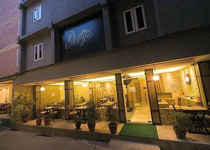Divya Boutique 3*